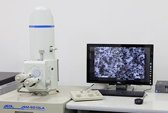 Scanning electron microscope